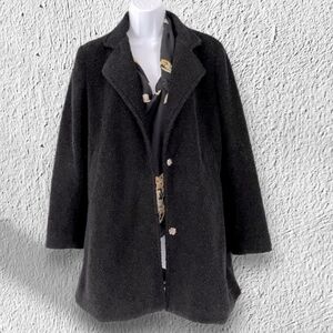 Maccs ❤️ the label/ Sherpa Teddy jacket/ Snap buttons/ Oversized/ Size US XS